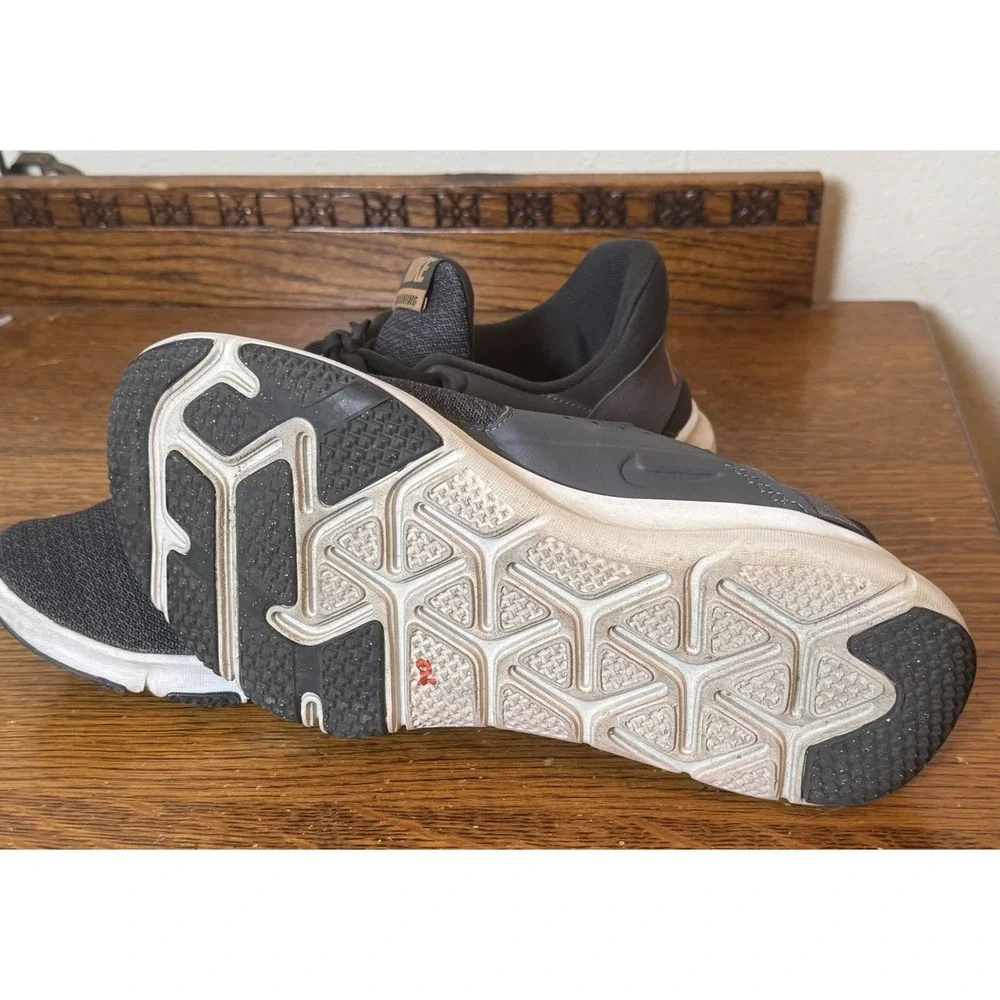 Nike free tr